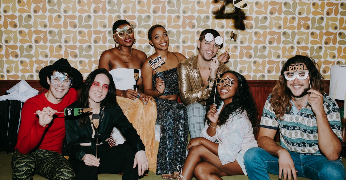 découvrez l'univers du photobooth, une expérience amusante et interactive qui permet de capturer des souvenirs inoubliables lors de vos événements. parfait pour les mariages, anniversaires et soirées, nos photobooths personnalisés ajoutent une touche originale à vos célébrations.