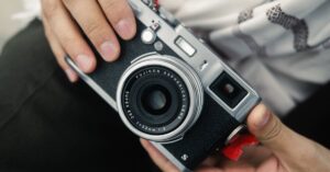 découvrez notre sélection des meilleures caméras compactes, offrant une qualité d'image exceptionnelle, des fonctionnalités avancées et une portabilité sans compromis. trouvez l'appareil idéal qui s'adapte à toutes vos aventures, que ce soit pour des voyages, des événements ou des moments quotidiens.