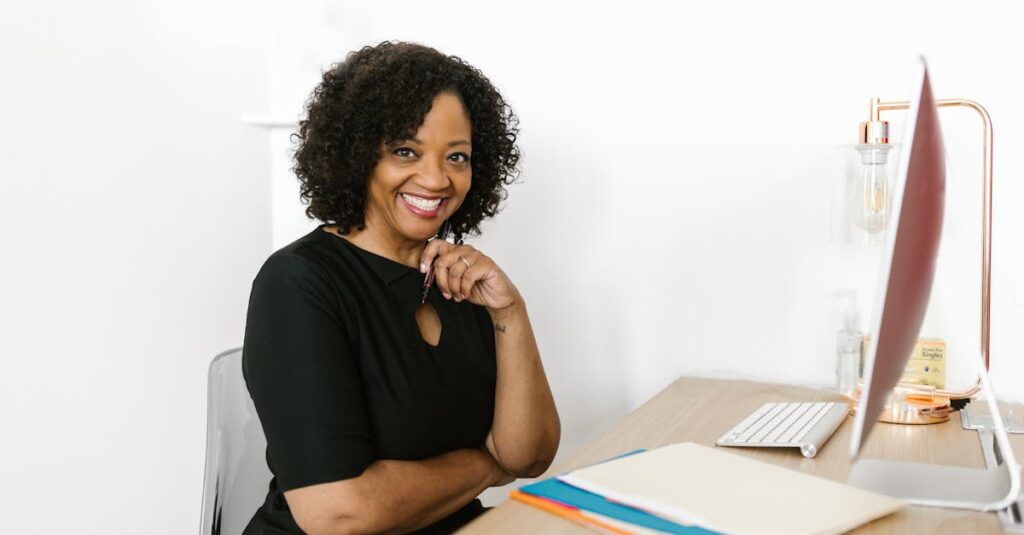 découvrez l'histoire d'une femme inspirante qui a surmonté des défis et réalisé ses rêves. son parcours unique et ses réalisations motivent des milliers de personnes à poursuivre leurs ambitions, prouvant que la force et la détermination peuvent transformer des vies.