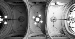 découvrez le monde fascinant des artistes, leur créativité débordante et leur passion pour l'expression. explorez leurs œuvres uniques, leur parcours inspirant et l'impact qu'ils ont sur notre culture. plongez dans l'univers de l'art et laissez-vous séduire par la magie de la création.