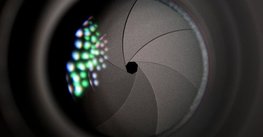 découvrez notre sélection de caméras de haute qualité adaptées à tous vos besoins, qu'il s'agisse de photographie professionnelle, de vlogging ou de captures de moments précieux en famille. explorez les dernières technologies et trouvez la caméra idéale pour immortaliser vos souvenirs.