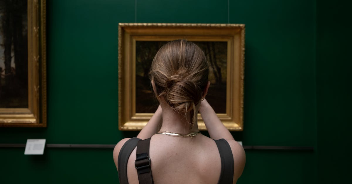 découvrez notre exposition photographique captivante qui met en lumière des œuvres d'art visuelles uniques, révélant des histoires à travers l'objectif. rejoignez-nous pour une immersion dans la créativité et la beauté des images.