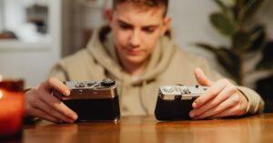 plongez dans une exploration photographique captivante, où chaque image raconte une histoire. découvrez des paysages époustouflants, des portraits émouvants et des moments fugaces capturés à travers l'objectif. cette immersion artistique vous invite à apprécier la beauté du monde qui nous entoure.