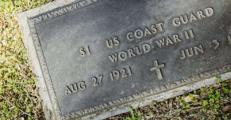 découvrez l'histoire fascinante de la seconde guerre mondiale, un conflit mondial majeur qui a redéfini les relations internationales et marqué des millions de vies. explorez les événements clés, les personnages emblématiques et les conséquences durables de cette période tumultueuse.